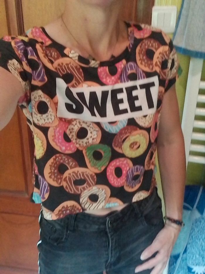 T-shirt femme court Donuts Jennyfer - photo numéro 2