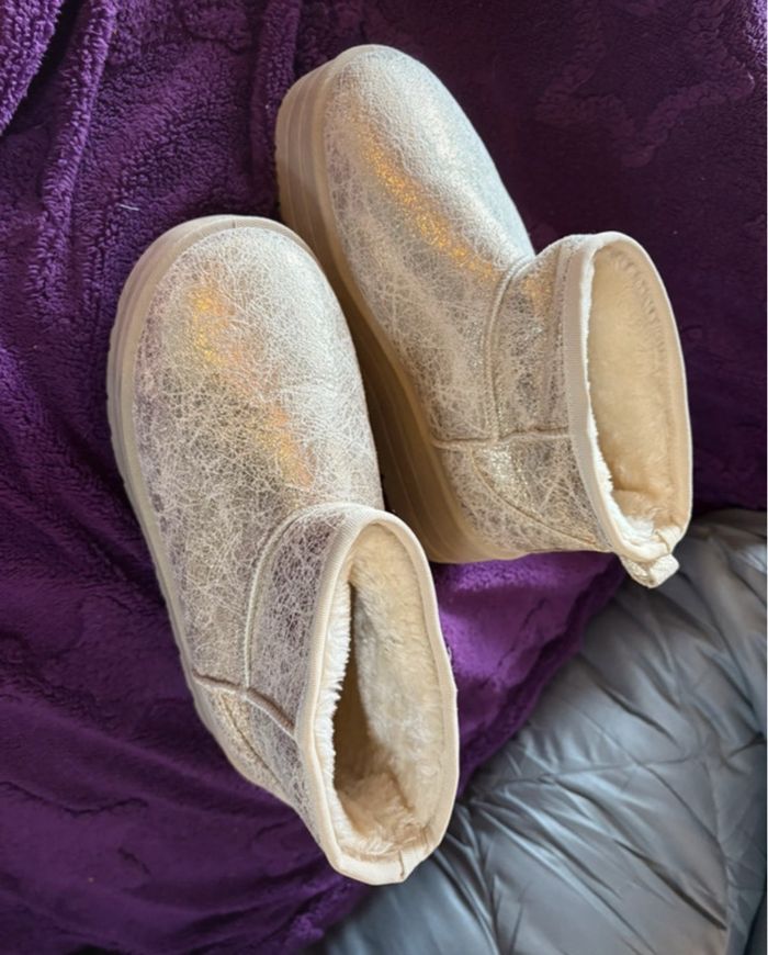 Bottines Burton p38 tbe dorées - photo numéro 2