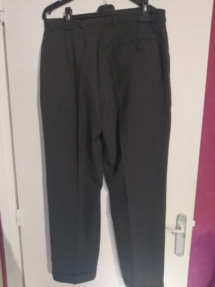 Pantalon costume taille 42 - photo numéro 2