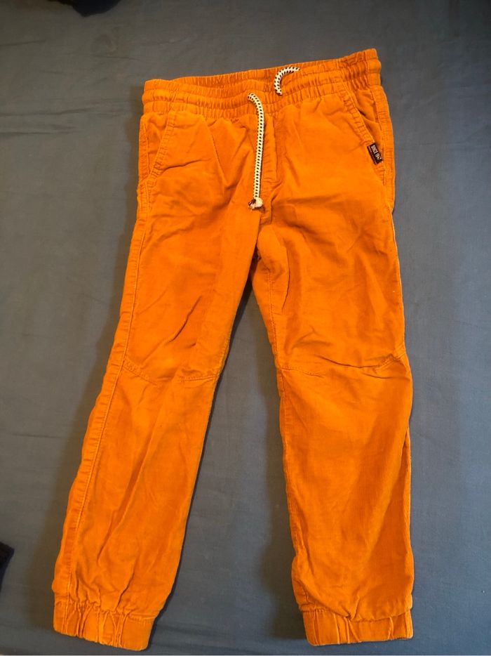 Lot vêtements enfant 4 ans - photo numéro 9