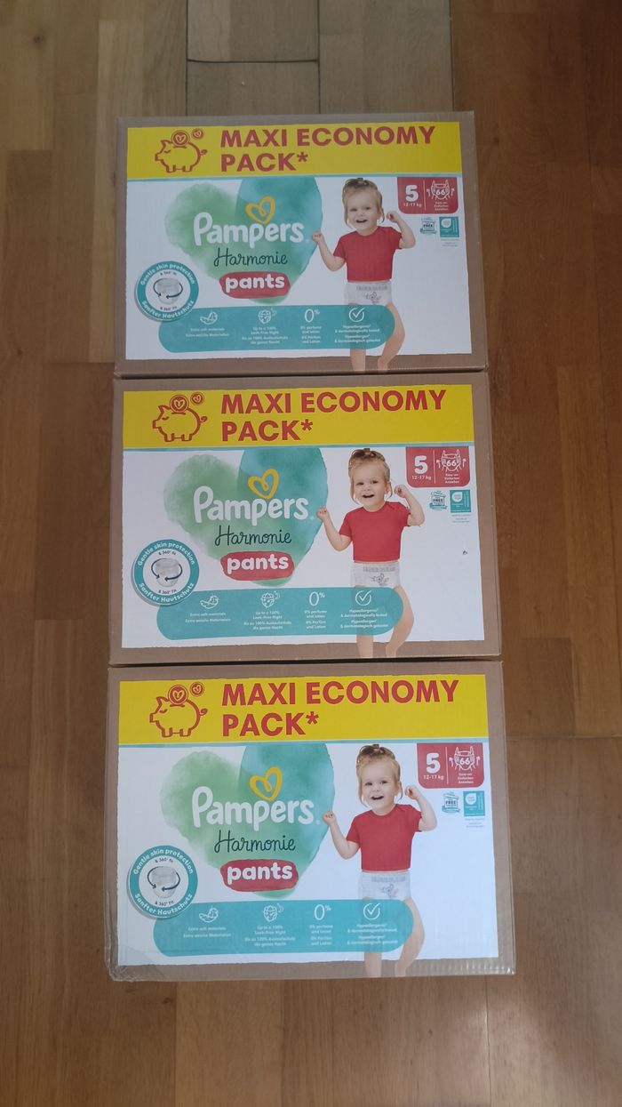 3 maxis economy packs Pampers harmonie pants taille 5