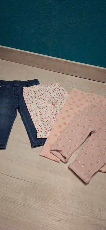 4 pantalons 12 mois