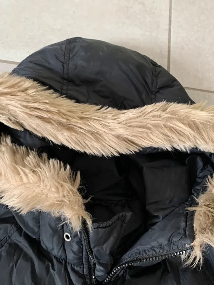 doudoune noir Naf Naf taille 40 - photo numéro 5