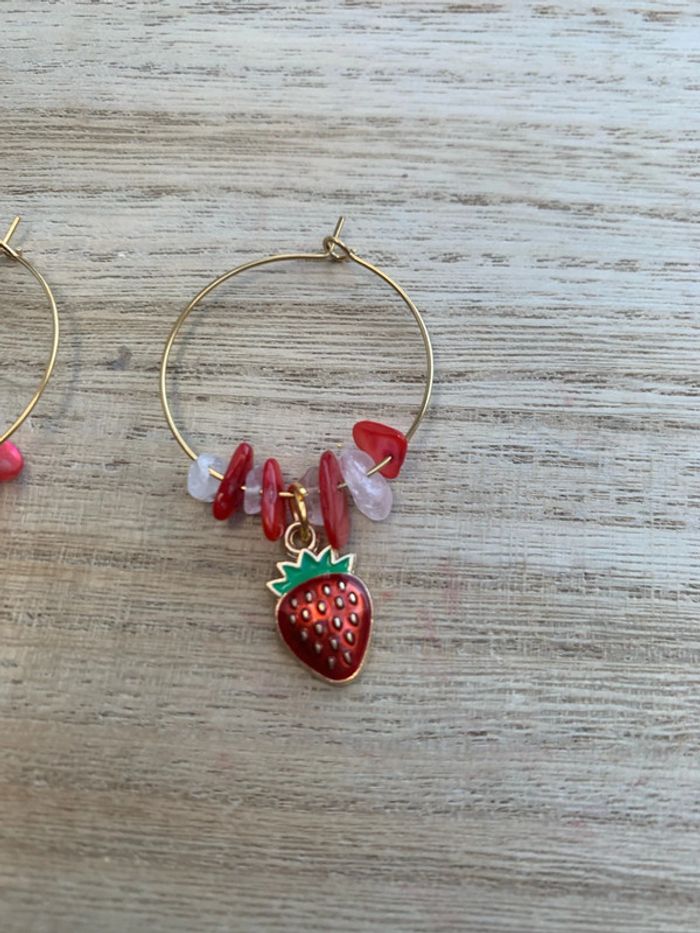 boucles d'oreille fraise - photo numéro 3