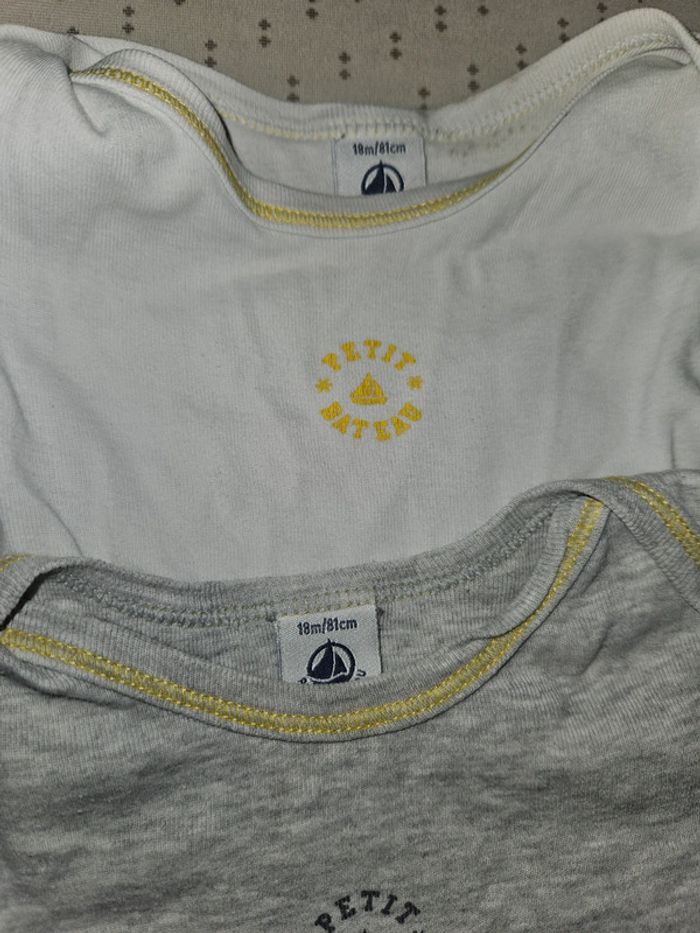 Lot 2 body ML petit bateau 18mois - photo numéro 2