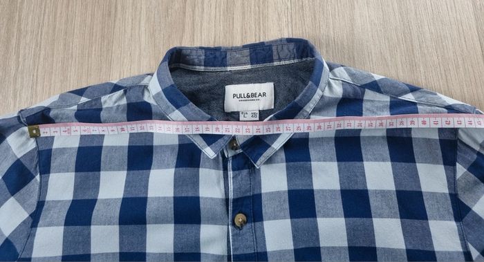 Chemise à carreaux bleue Homme Pull & Bear Taille L - photo numéro 4