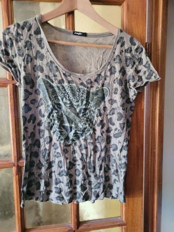 T-shirt jennyfer M