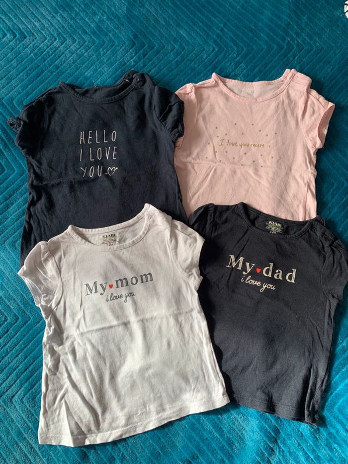 Lot 4 tee shirts fille 12 mois
