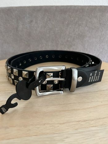 Ceinture en cuir noir taille 105