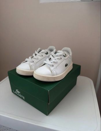 Basket enfant Lacoste blanche taille 20,5
