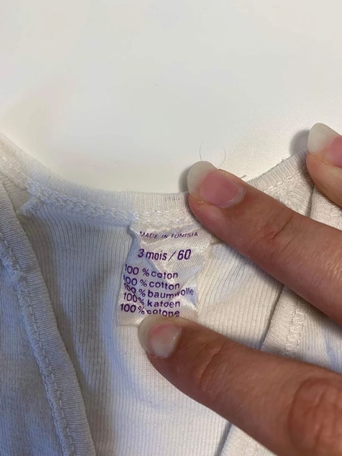 Lot gilet 3 mois - photo numéro 5