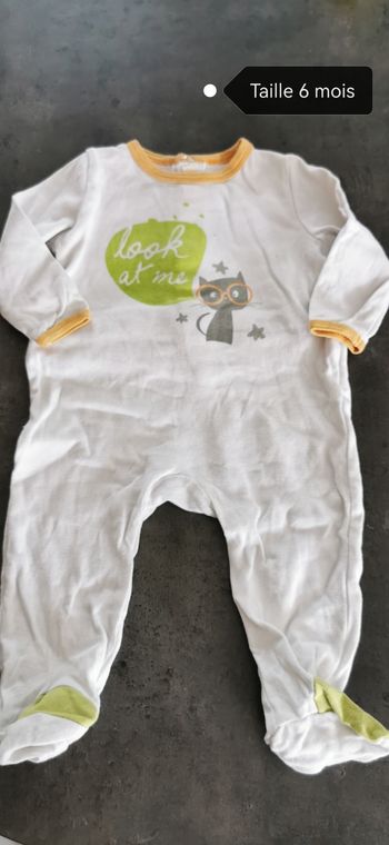 Pyjama taille 6 mois