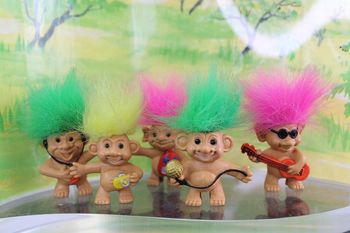 Lot figurines trolls