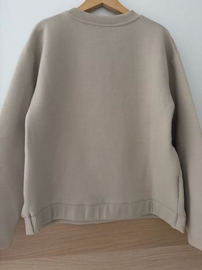Sweat avec poche mango taille S beige neuf avec étiquette - photo numéro 2