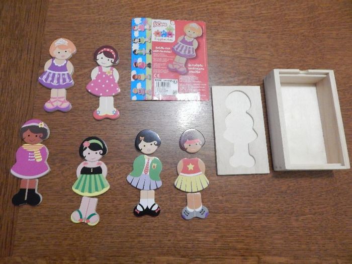 Puzzle en bois la malle aux jouets