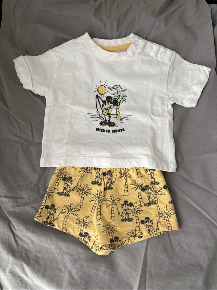 Ensemble Disney