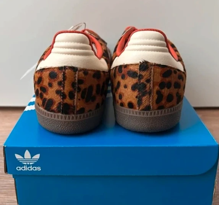 Baskets Adidas Samba taille 41 - photo numéro 3