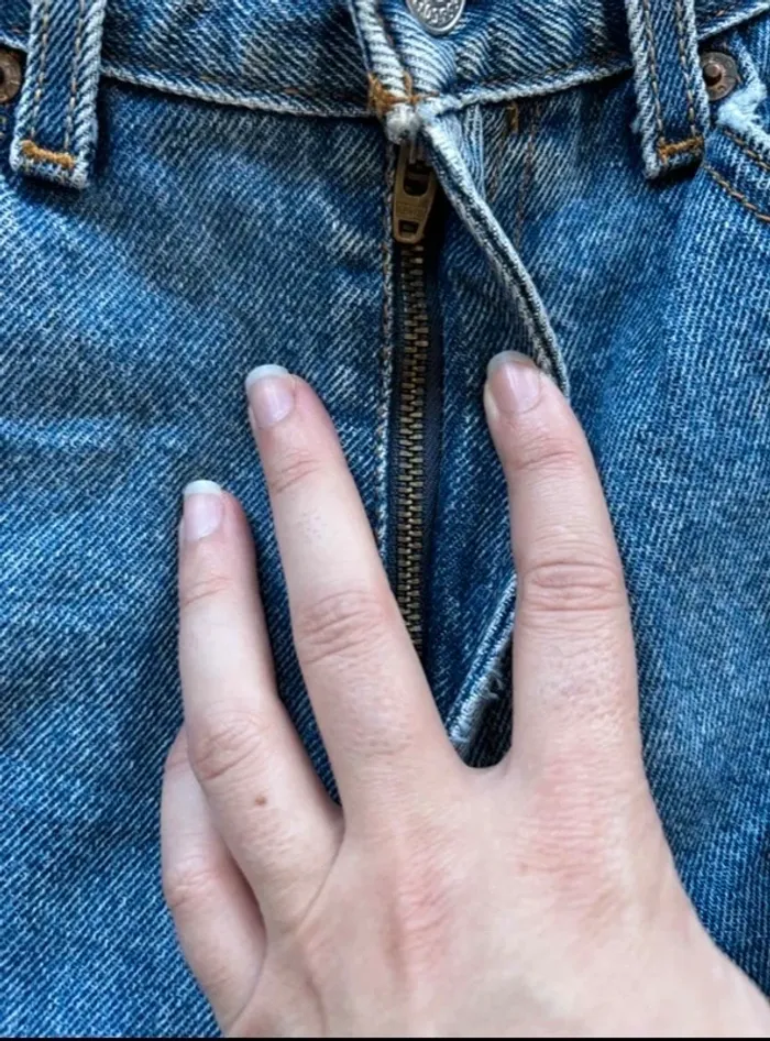 Jean Levi’s homme 569 Loose straight W27 L30 36/38 S – coupe ample straight, bleu clair 00s y2k - photo numéro 9