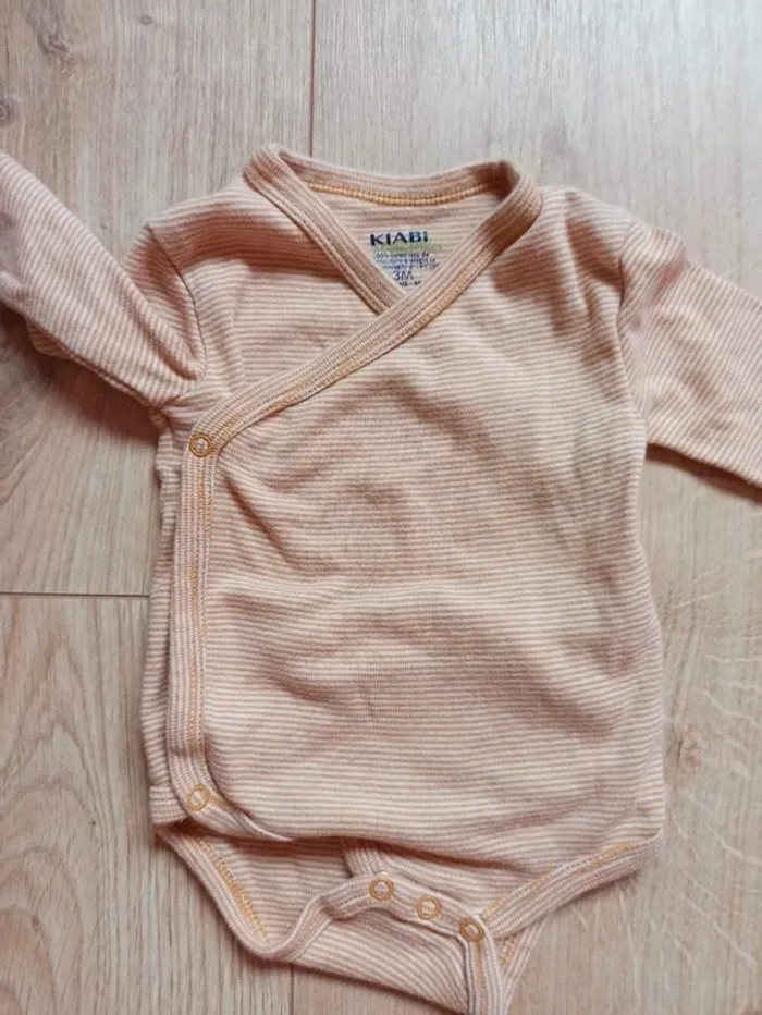 Lot de 2 bodies taille 3 mois - photo numéro 5
