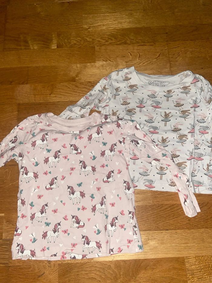 Lot tee shirt primark 4/5ans