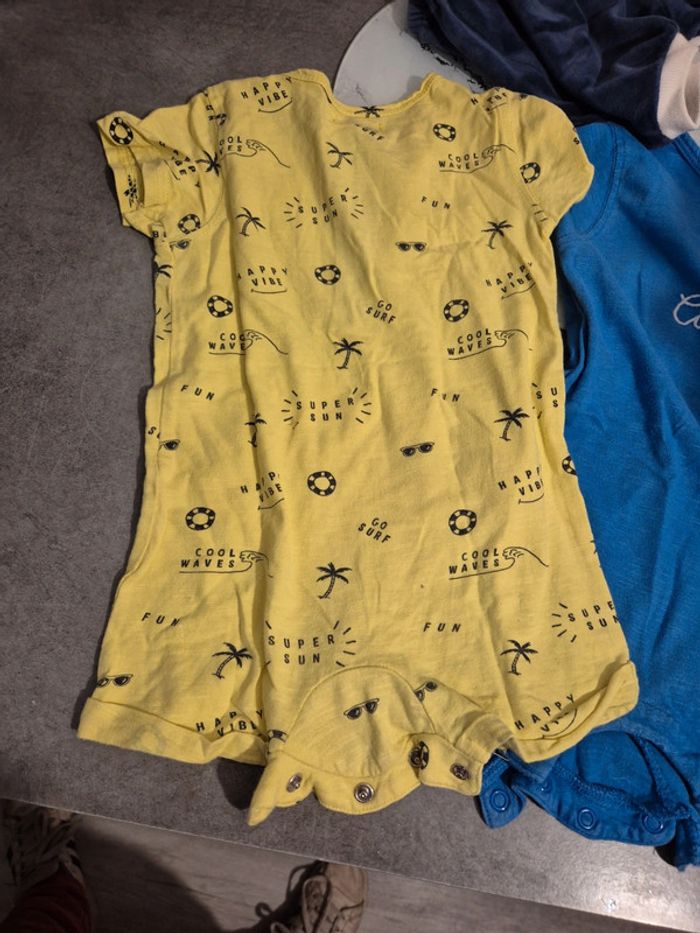 Lots combishort - photo numéro 2