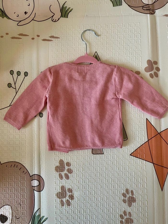 Gilet Kiabi taille 3 mois neuf sans étiquette - photo numéro 4