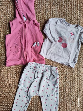 Ensemble 3 pièces bébé fille 9 mois