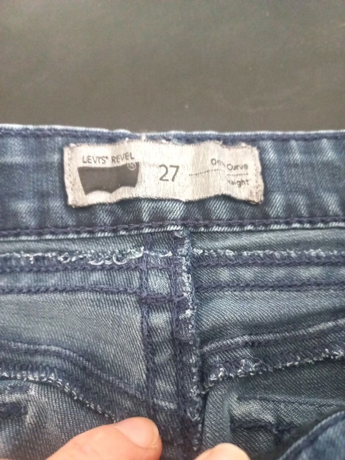 Jean levis fille - photo numéro 3