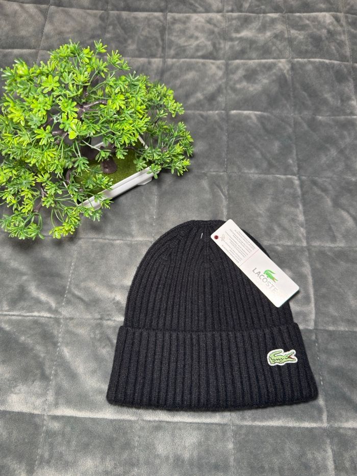 Bonnet lacoste