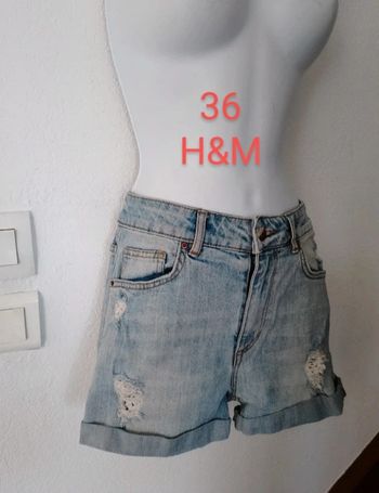 Short jeans troué femme.36..