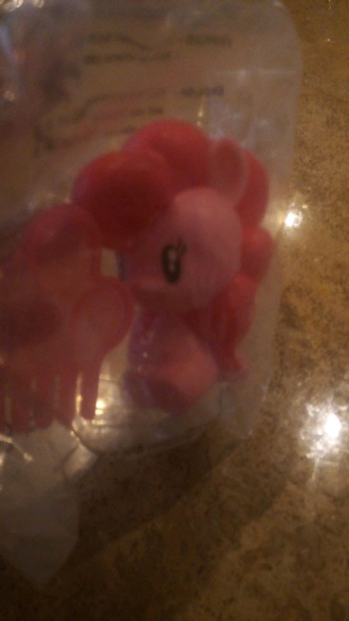 Little poney - photo numéro 2