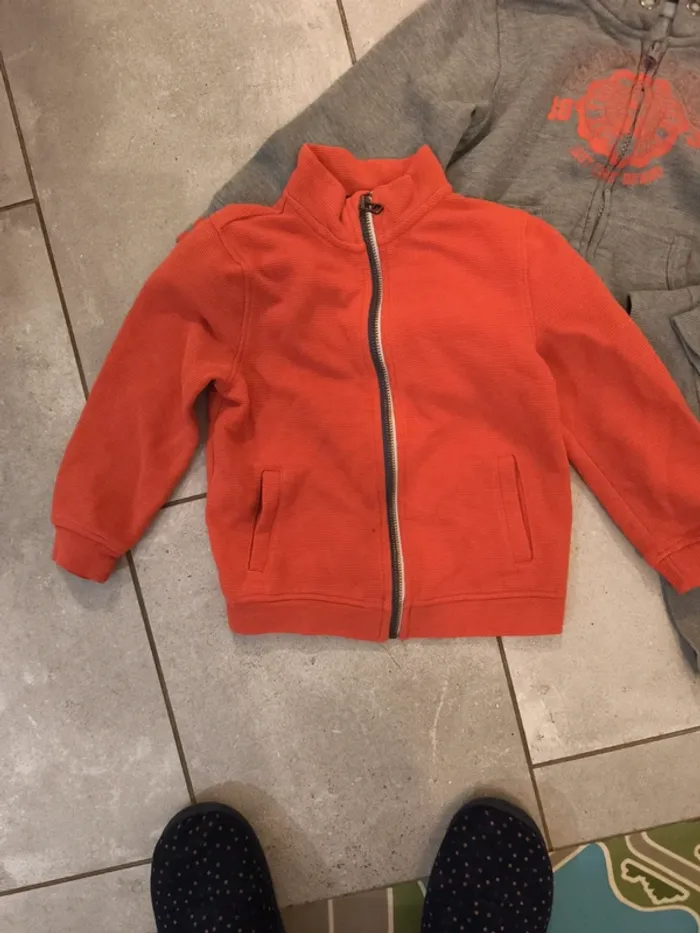 Lot de veste garçon 5 ans - photo numéro 2