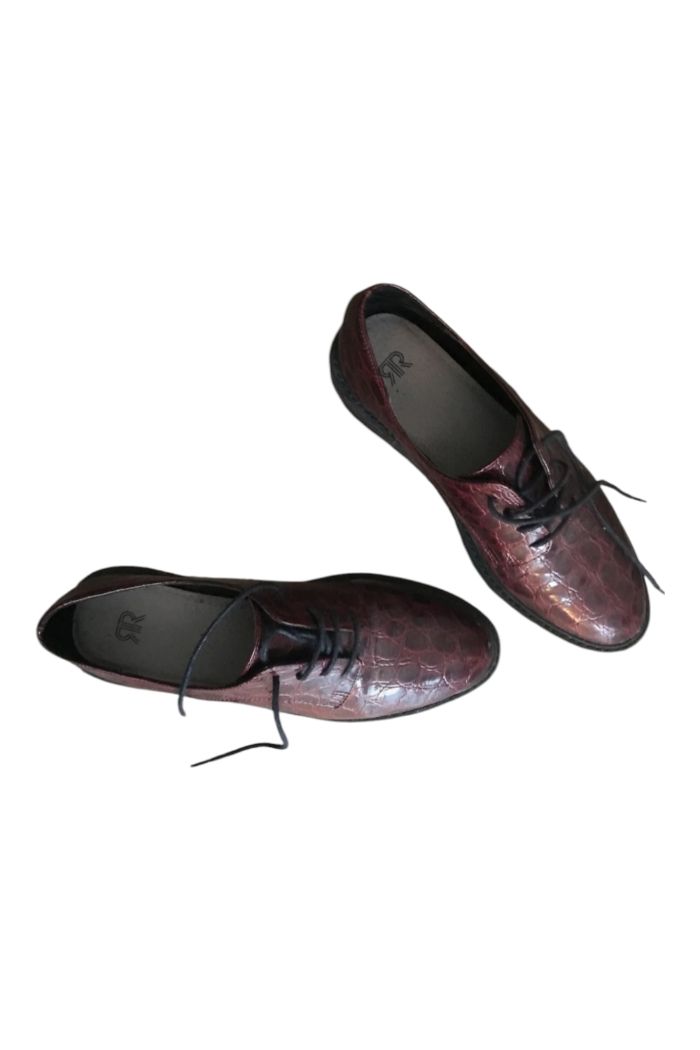 Derbies bordeaux effet croco - photo numéro 2