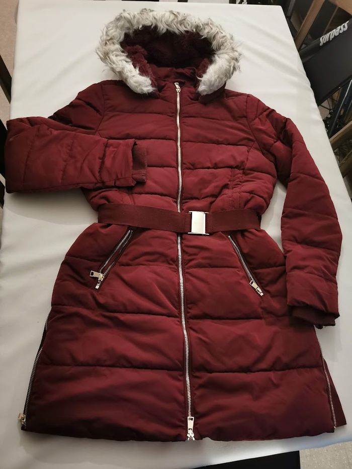 Lot Hiver Chaud & Stylé : Doudoune Bordeaux + Ensemble Bonnet et tour de cou - photo numéro 2