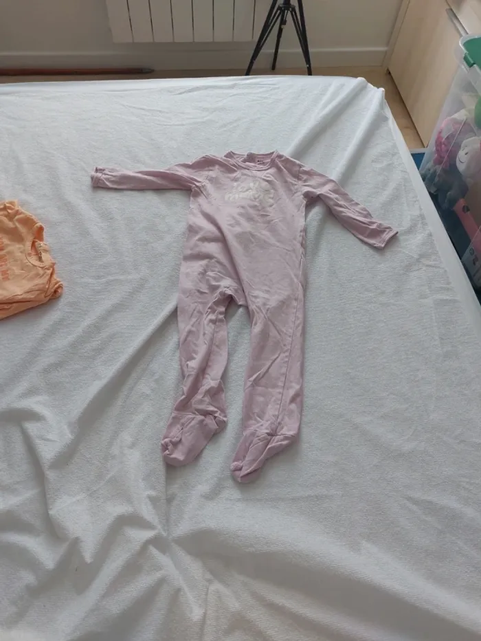 Pyjama 1piece 18mois - photo numéro 2