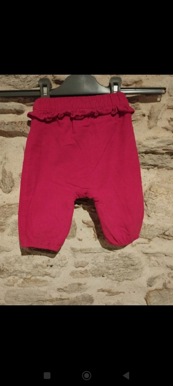 Ensemble Noël : t-shirt manches longues+ gilet sans manche+pantalon, taille 3mois - photo numéro 7