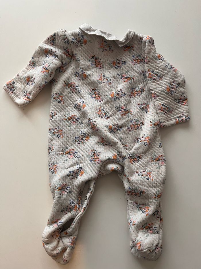 Pyjama bébé 6 mois - photo numéro 2