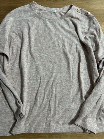 Pull rose moucheté