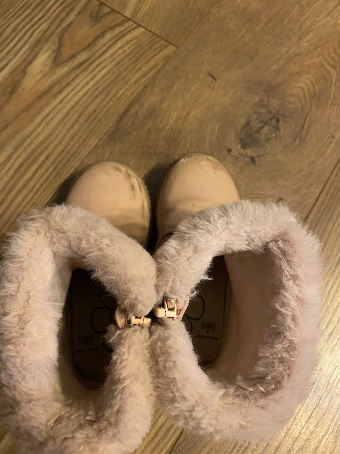 Bottines roses fourrées T25 - photo numéro 4
