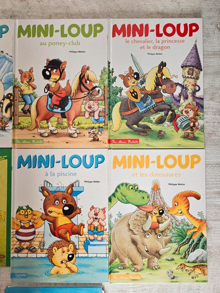 Collection de livres mini loup - photo numéro 2