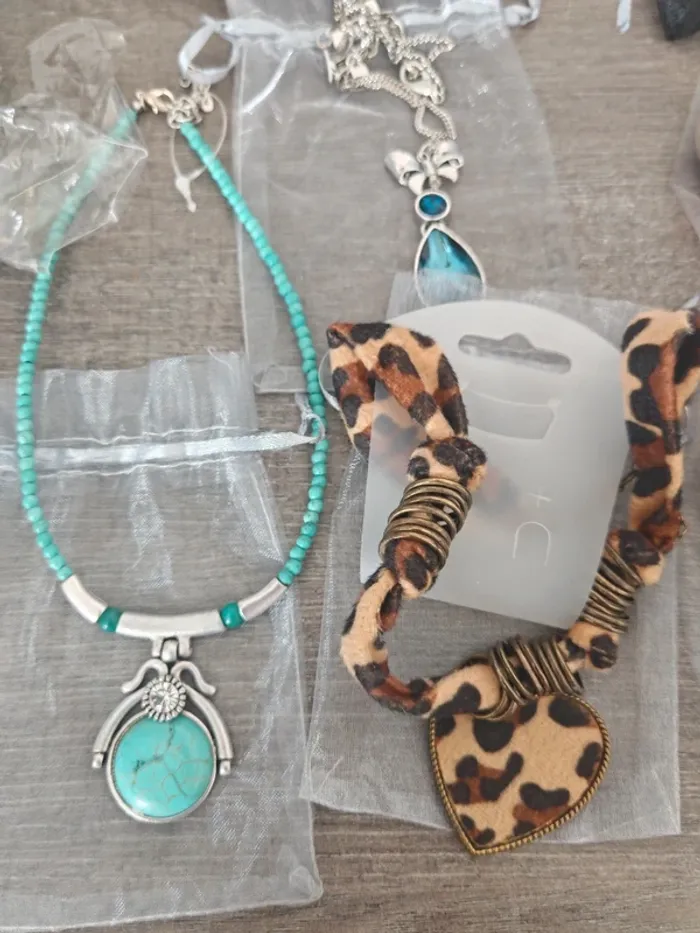 Collier