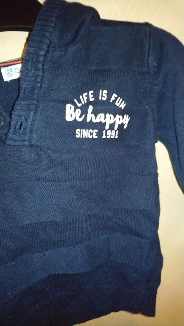 Pull à capuche Gemo 18 mois en très bon état - photo numéro 5