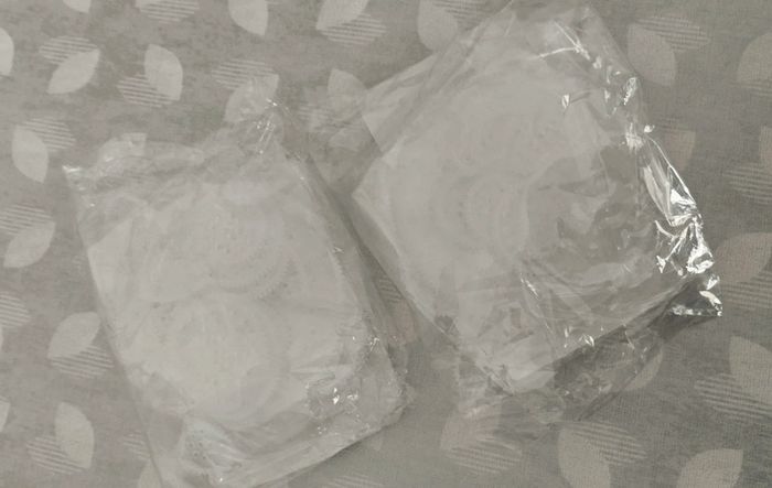 2 lots d'accessoires pour rosaces - photo numéro 2