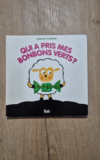 Livre Qui a pris mes bonbons verts ?