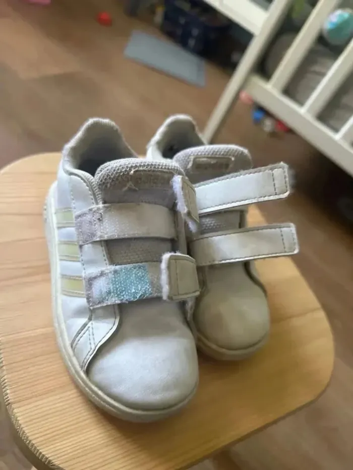 Basket fille adidas 26 - photo numéro 6