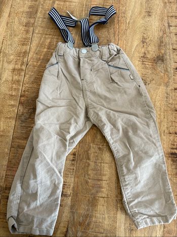 Pantalon avec bretelles 18 mois