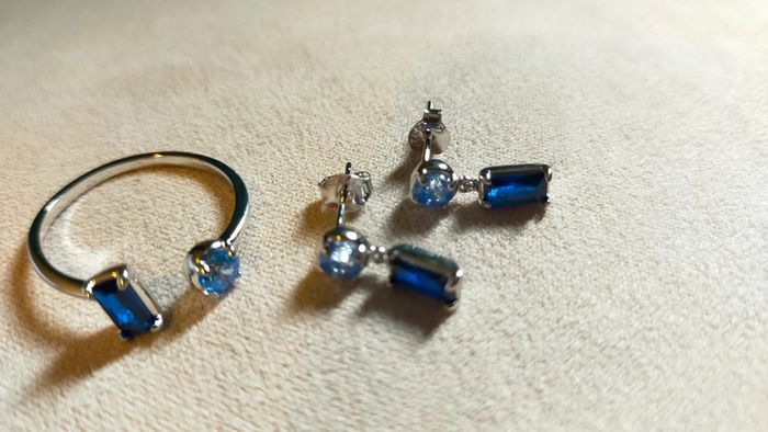Argent 925 & Zircons saphir (collier + bague + boucles) - photo numéro 7