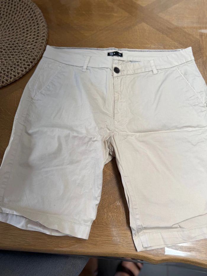 Bermuda taille 44 bleu marque TEX