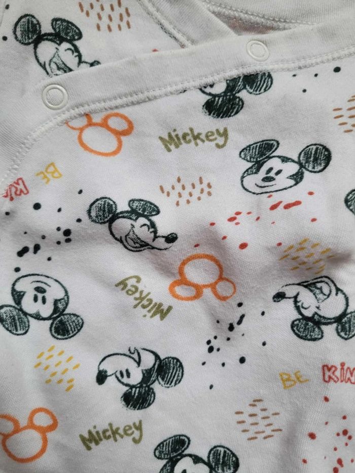 bodies - photo numéro 2