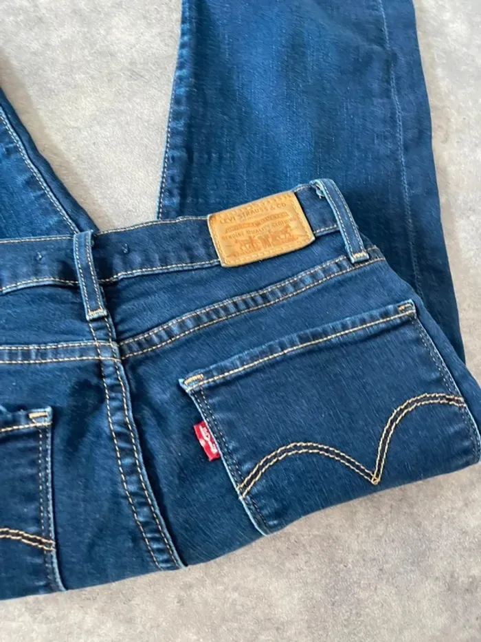 Levi’s 724 High Rise Straight W26 L30 - photo numéro 9
